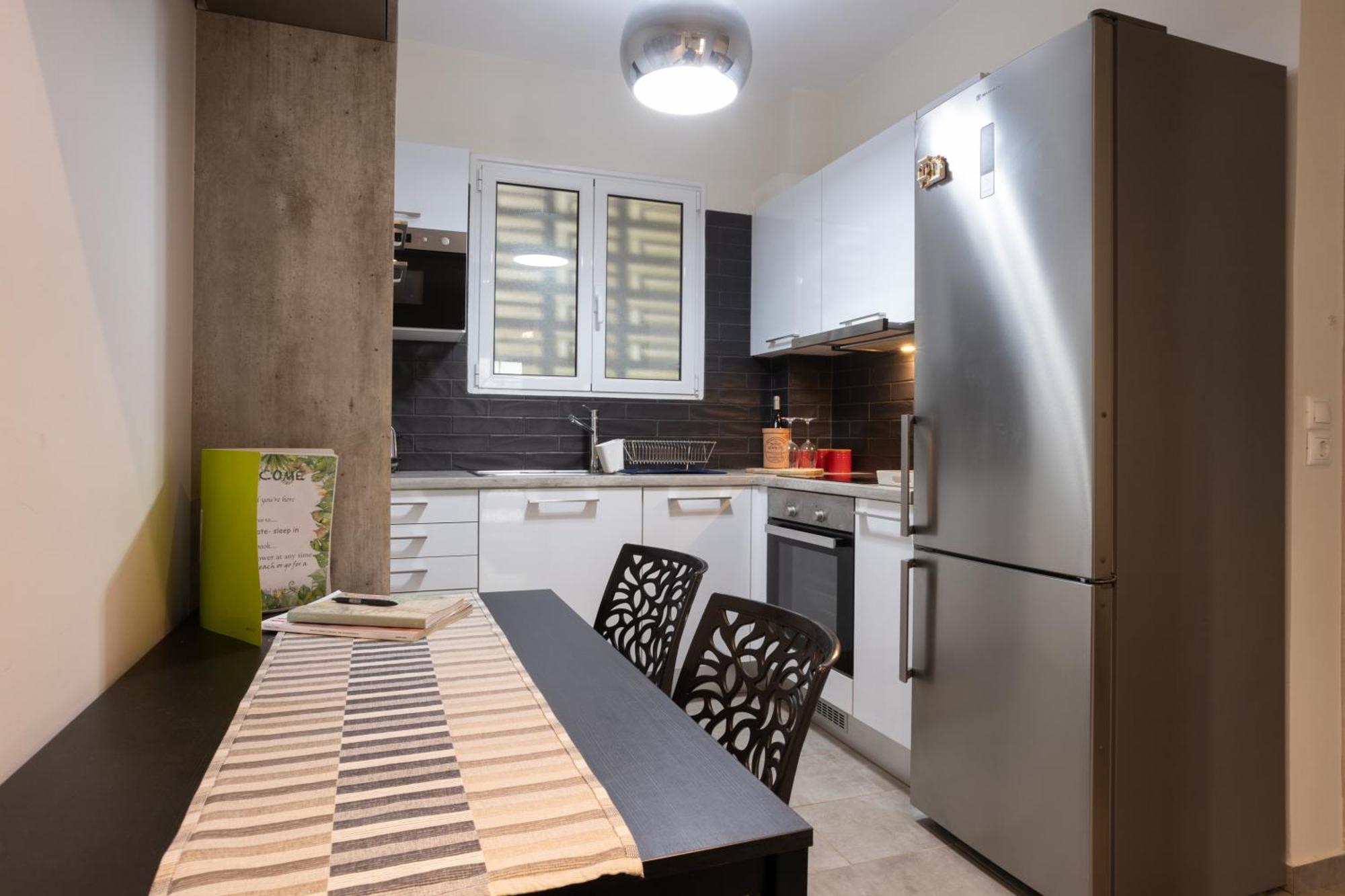 Apartment Tropicana Beachside In Vouliagmeni *