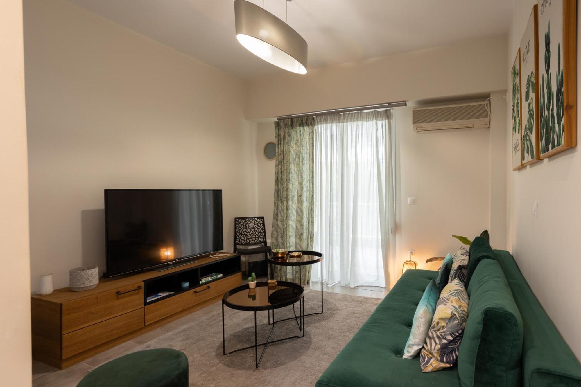 Tropicana Beachside In Vouliagmeni Apartment