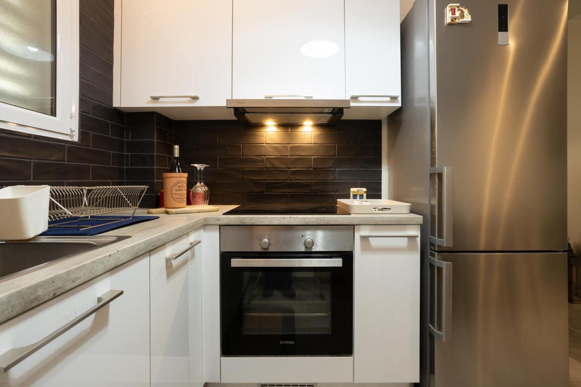 Apartment Tropicana Beachside In Vouliagmeni Athen