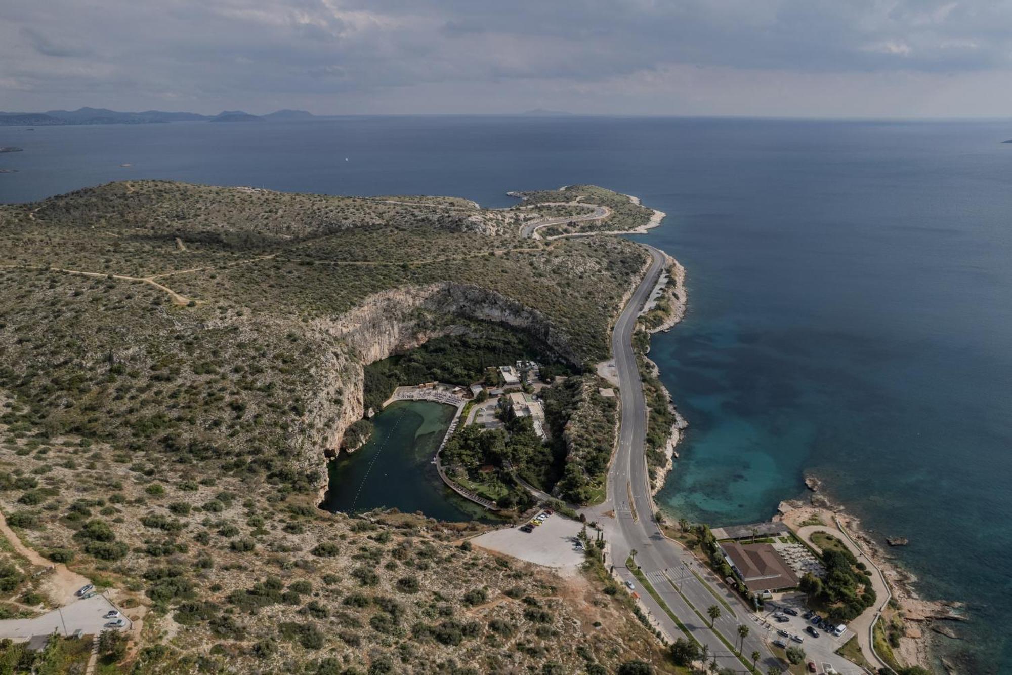 Tropicana Beachside In Vouliagmeni Apartment *